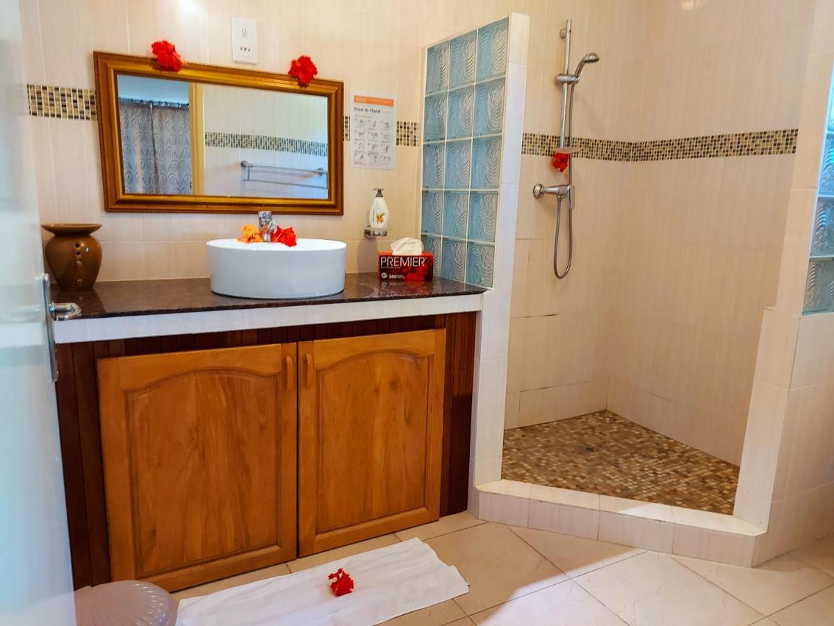 Hostellerie Ла-Діг Екстер'єр фото