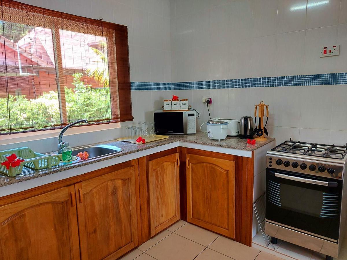 Hostellerie Ла-Діг Екстер'єр фото