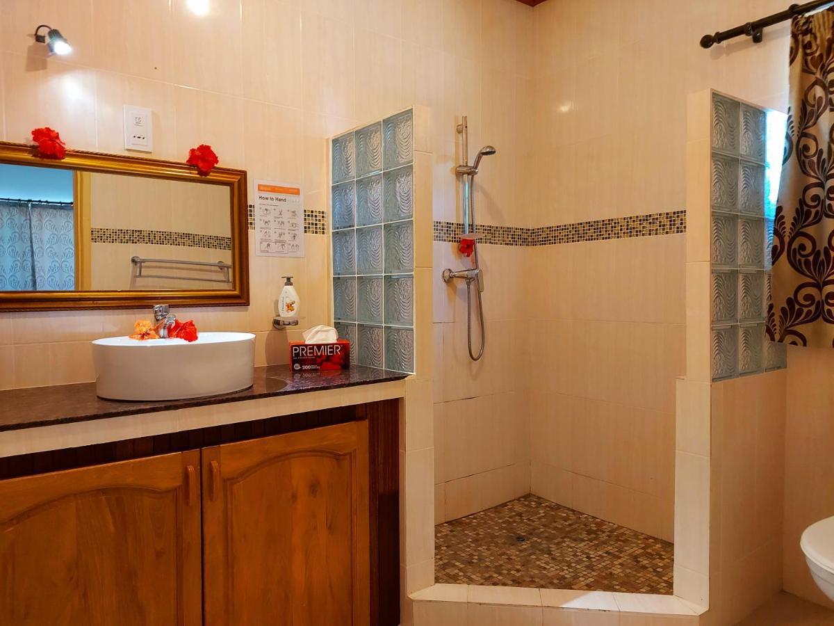 Hostellerie Ла-Діг Екстер'єр фото